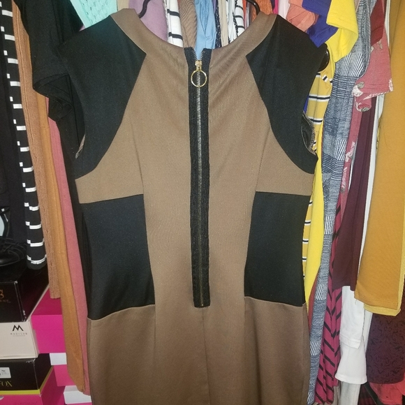 Color block mini dress - Picture 2 of 3